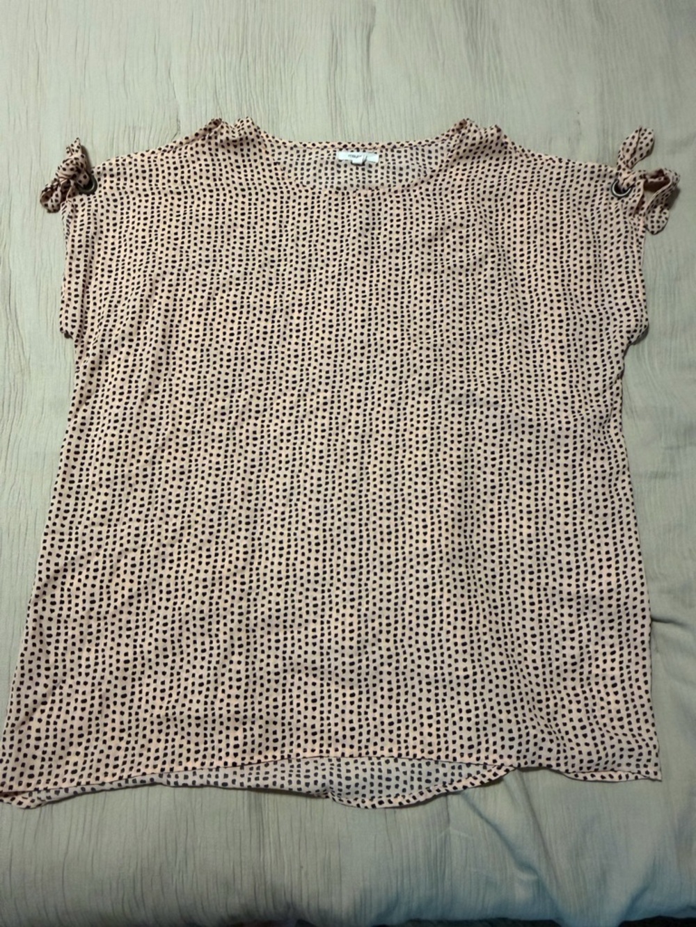 Maurices Women’s Pink and Black Polka Dot Short Sleeve Top